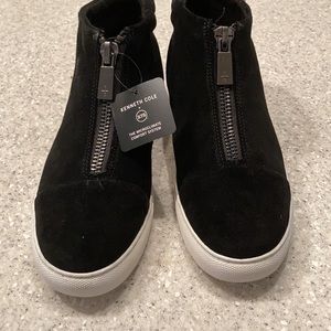 Kenneth Cole Kayla leather suede zip high top bootie